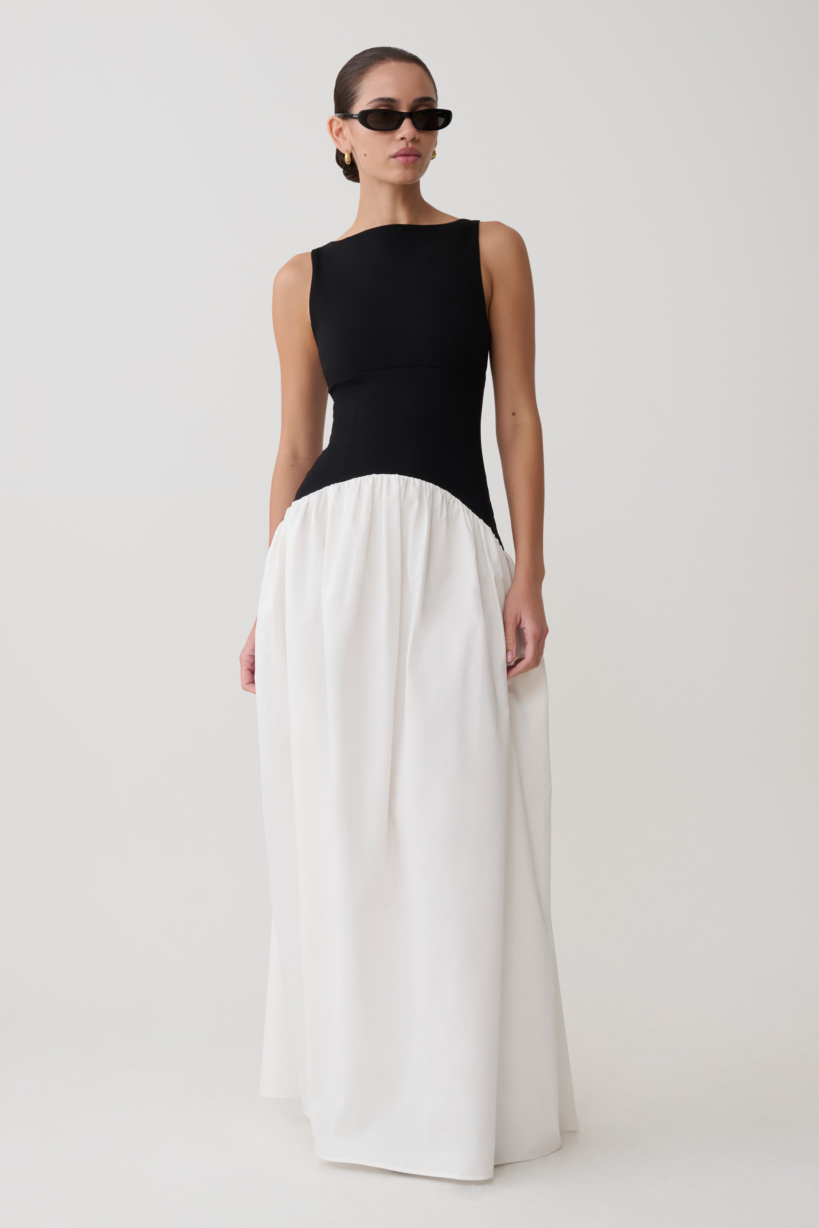 Acacia Contrast Sleeveless Maxi Dress - Black/White